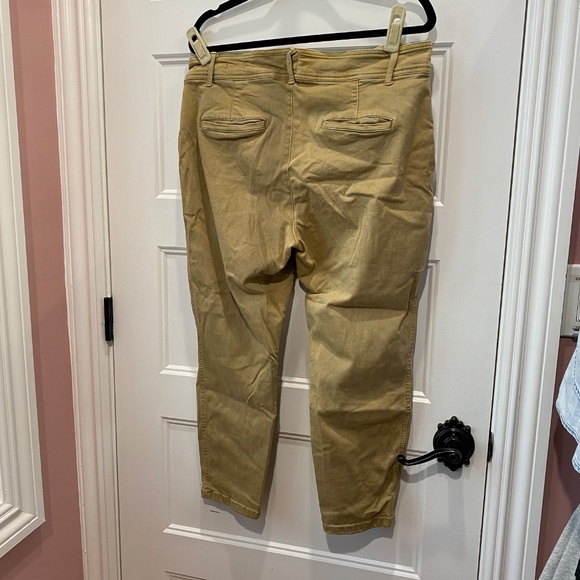 Gap Motorcycle Khaki - Picture 4 of 5